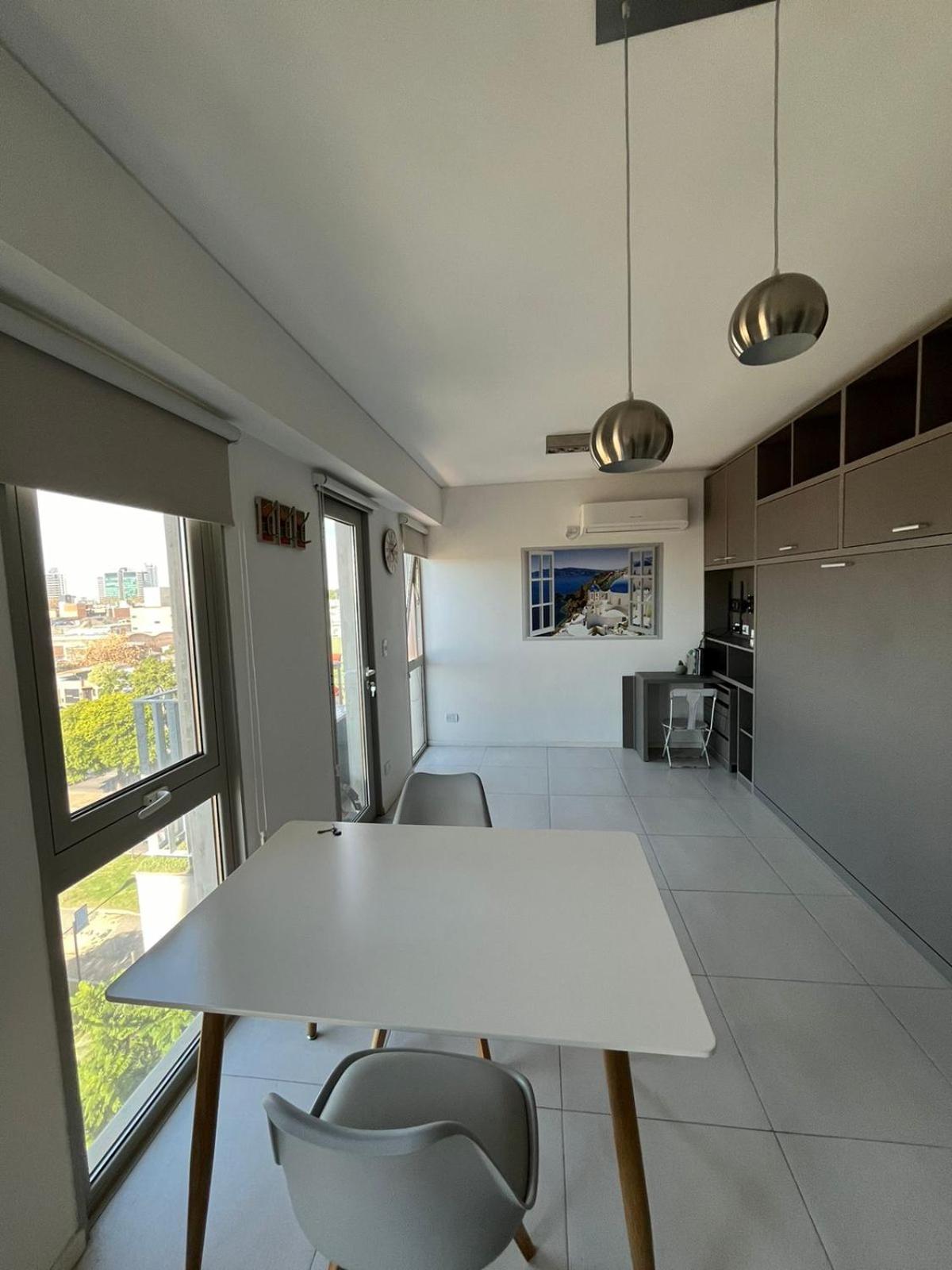 Alojate en METRA Puerto Norte, luminoso estudio con pileta, gym y balcon