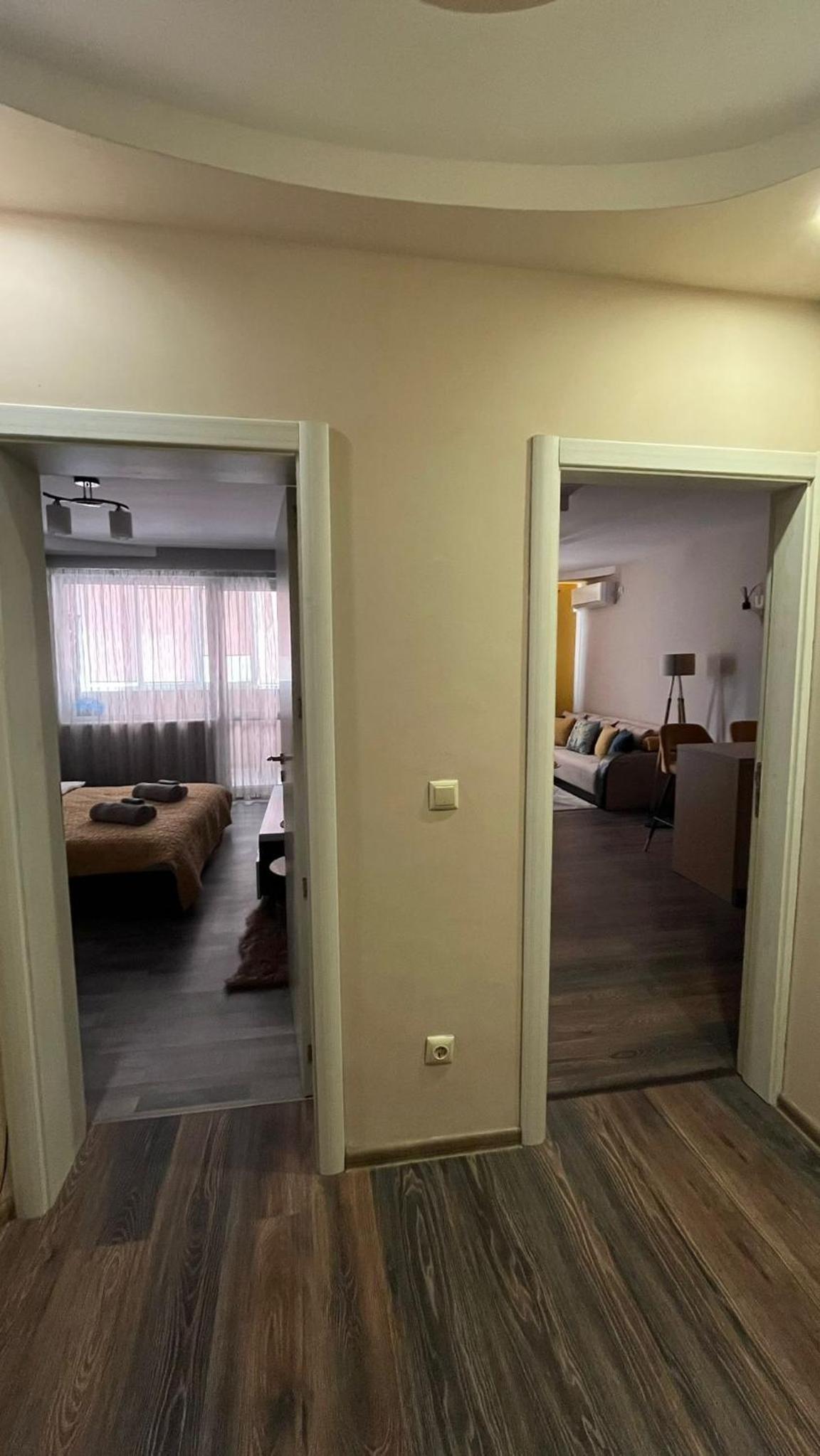 John Apartment 2