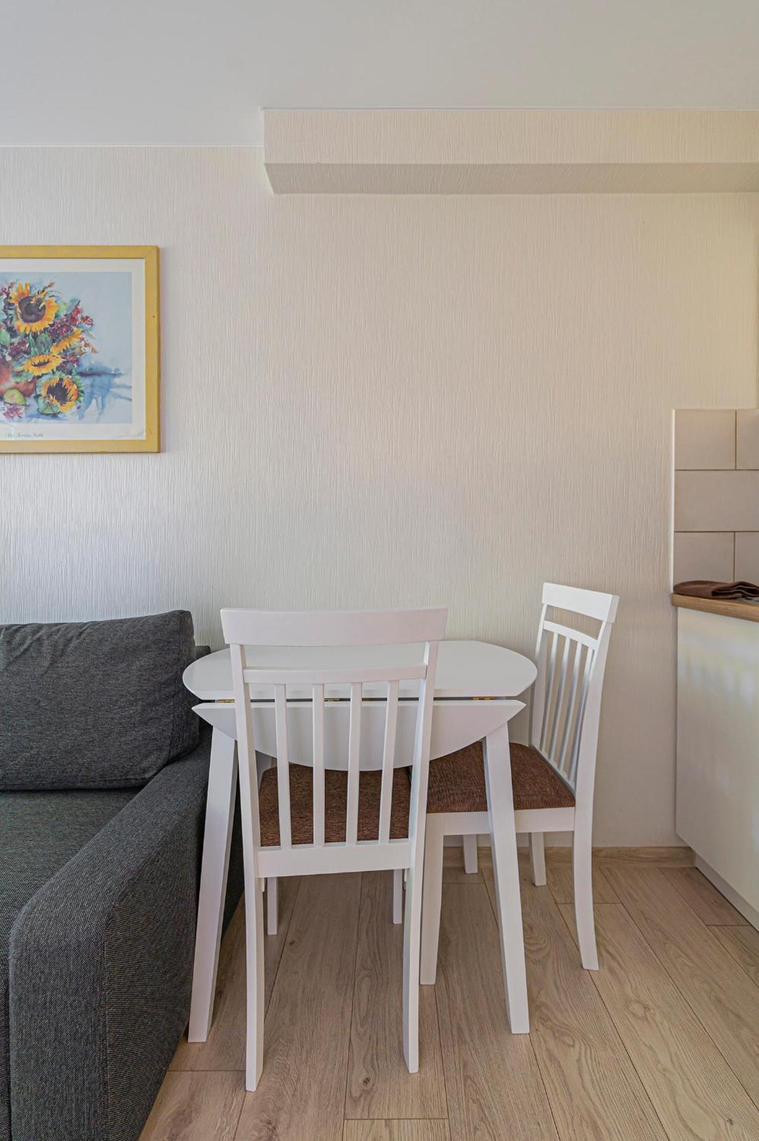 Partizanų studijos apartmentas #5 by Polo Apartments