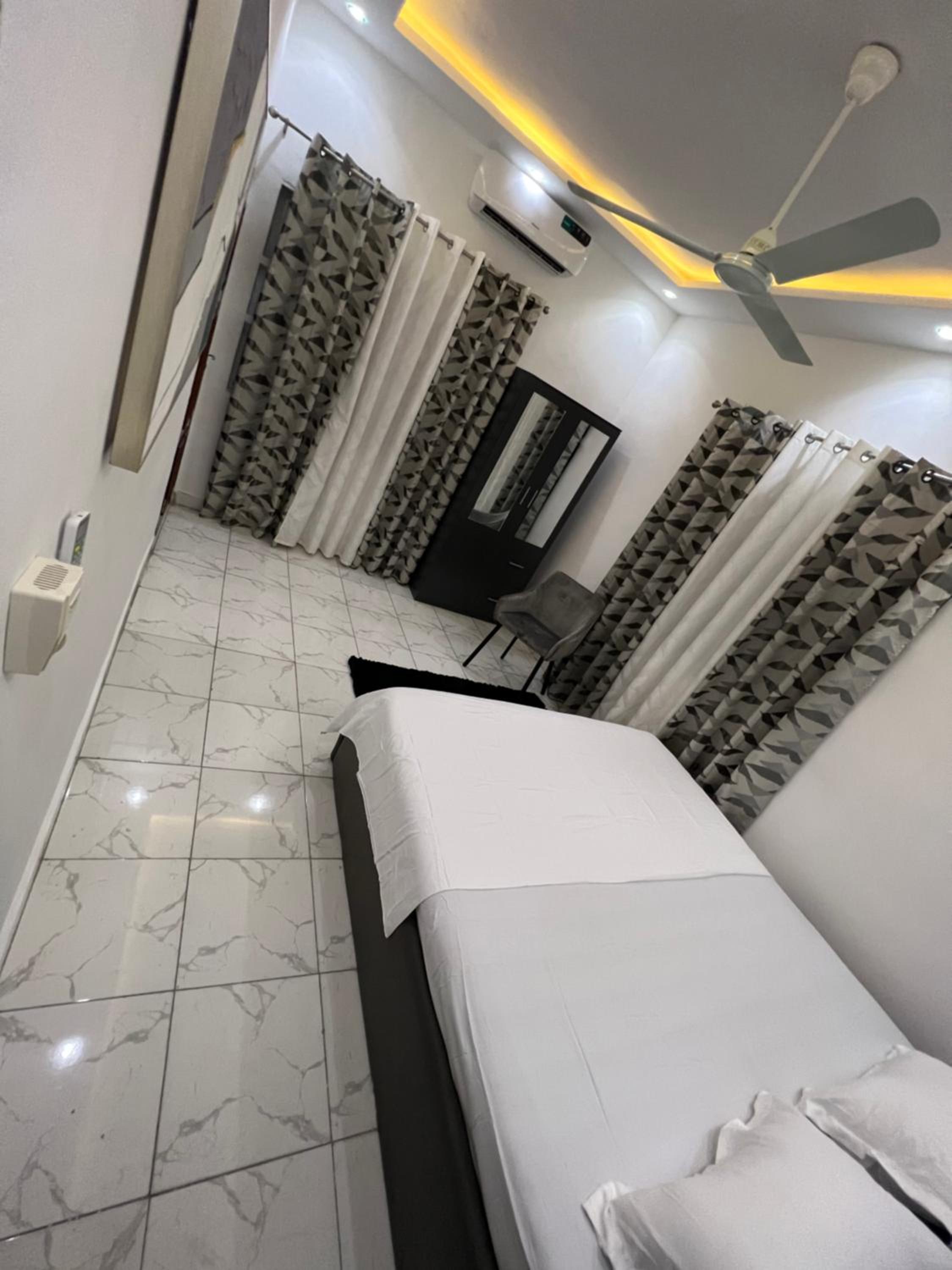 Cotonou appartements meublés