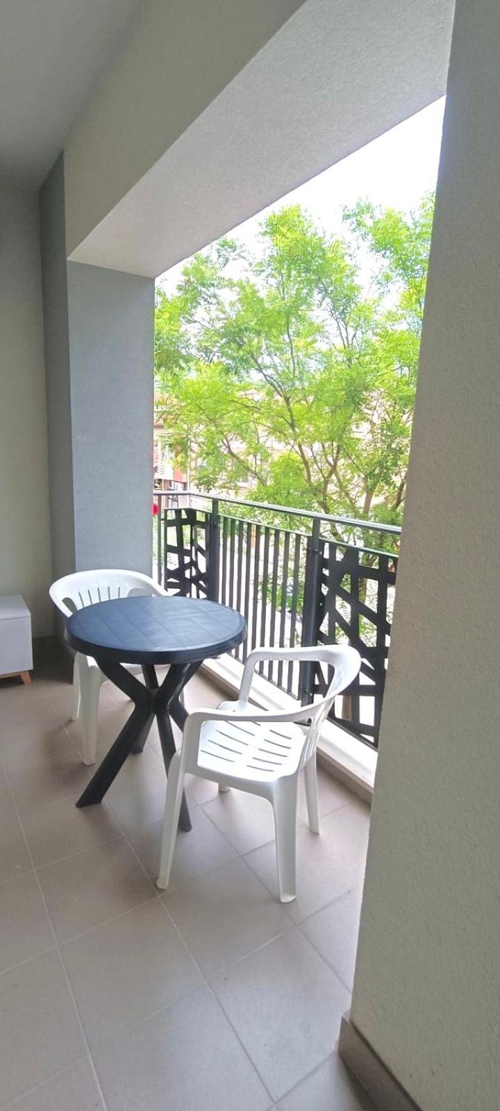 Central Apartment BeeThree