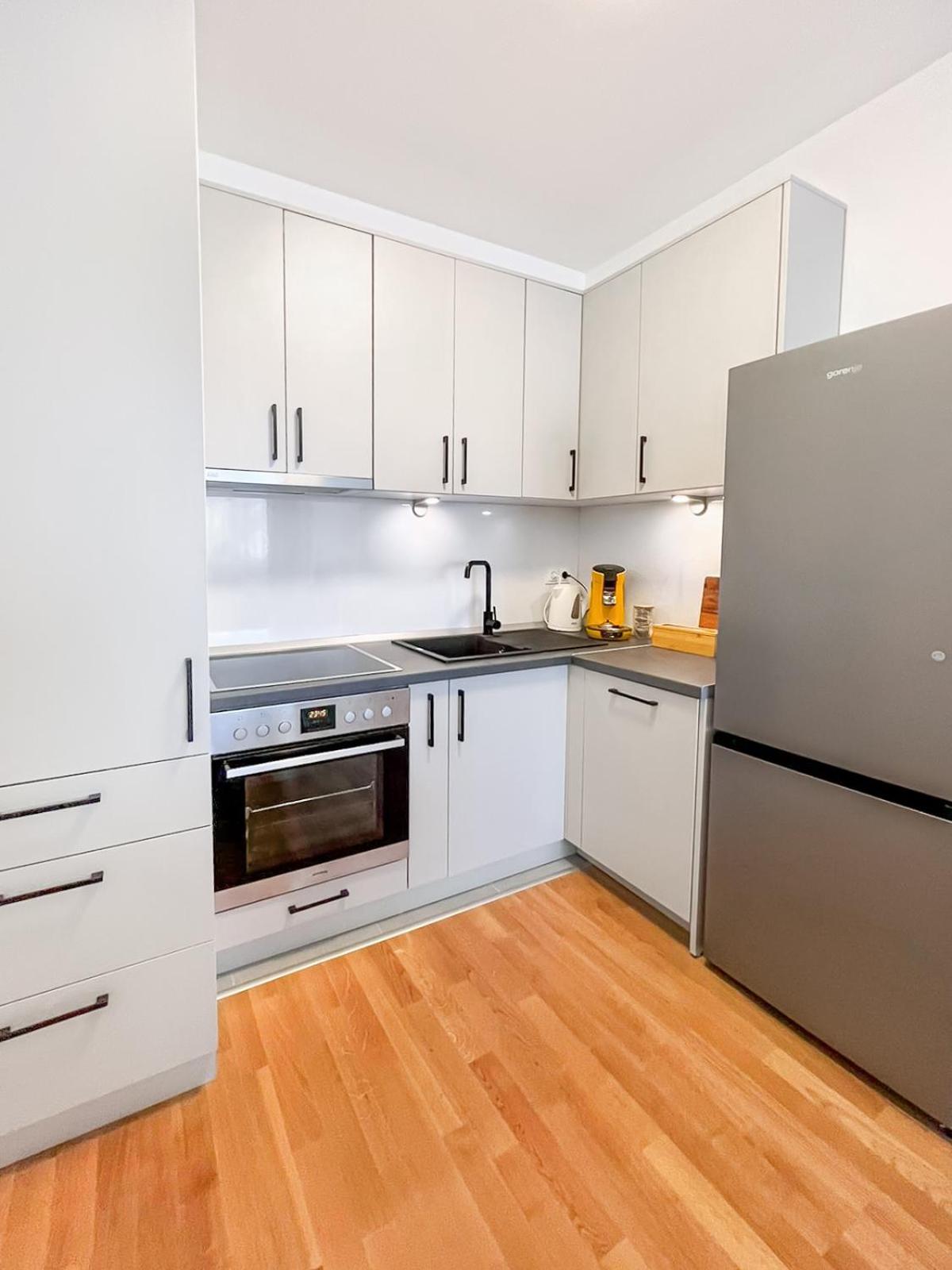 Central Apartment BeeThree