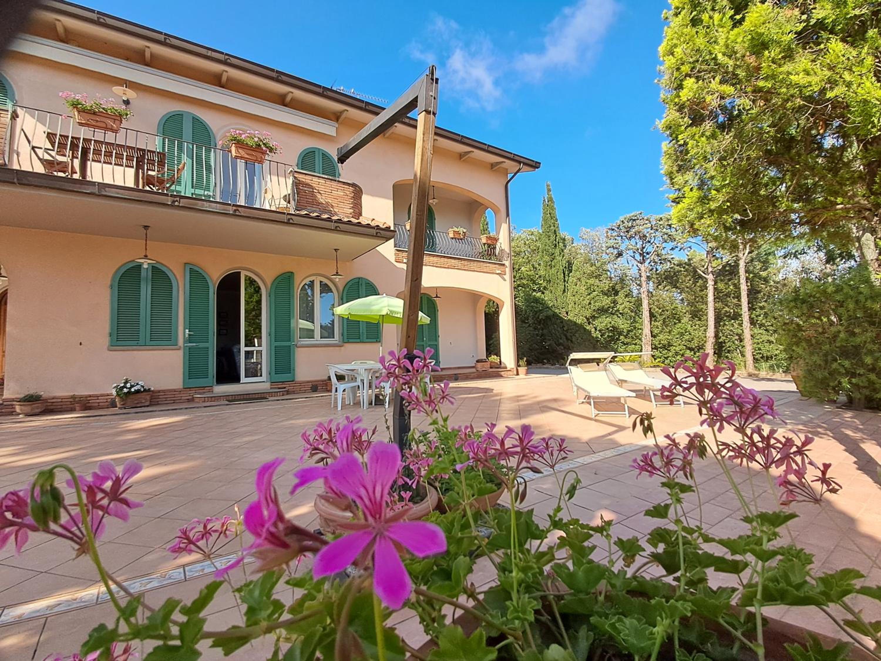 Biancolilla House
