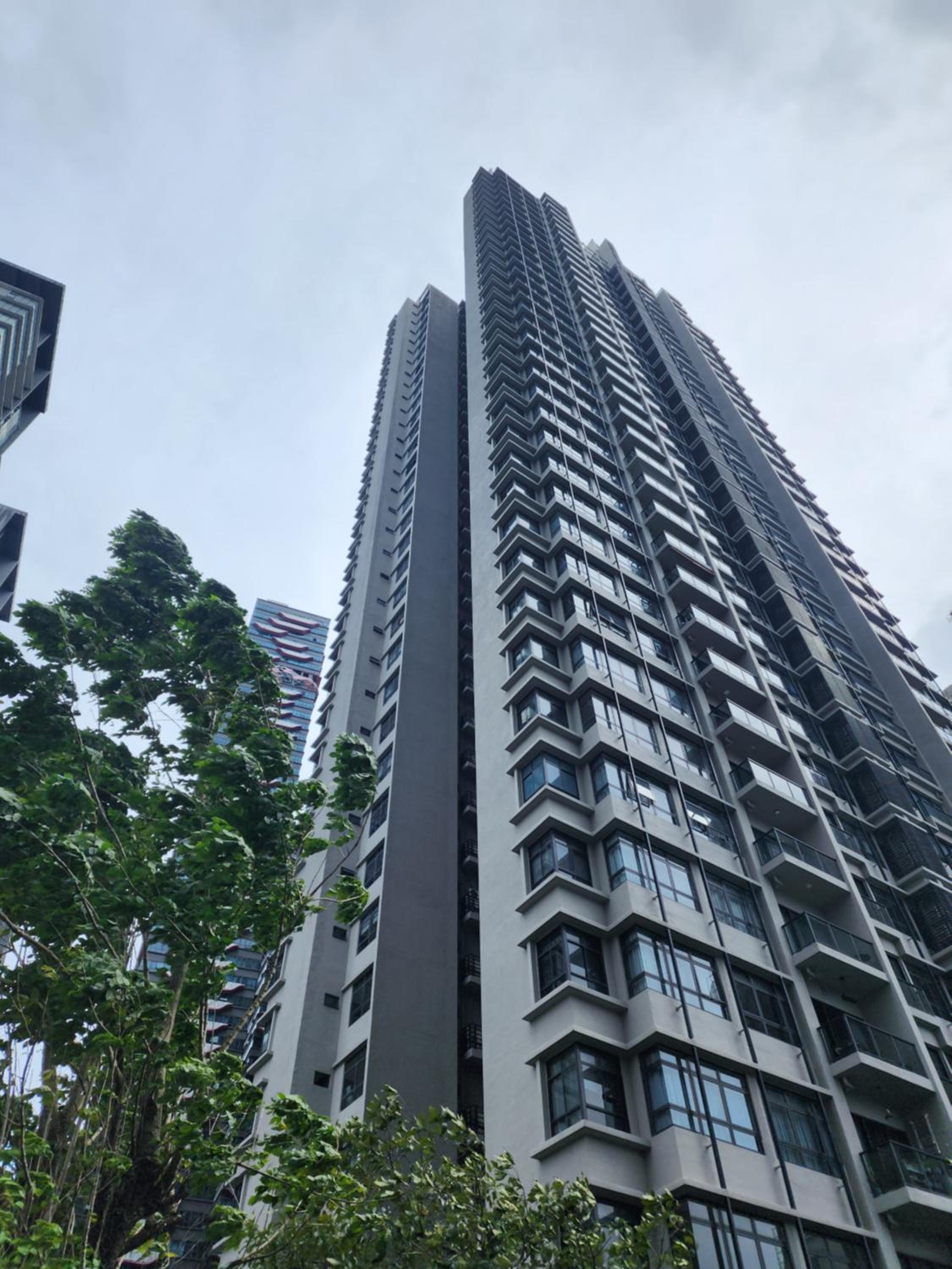 Astoria,4r3b,4kmtoklcc,1505sf,bigbalcony,newcondo,bathtub,nicefacilities