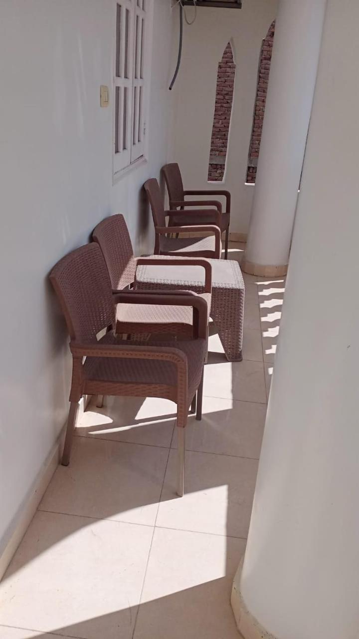 Luxor Palm Villa
