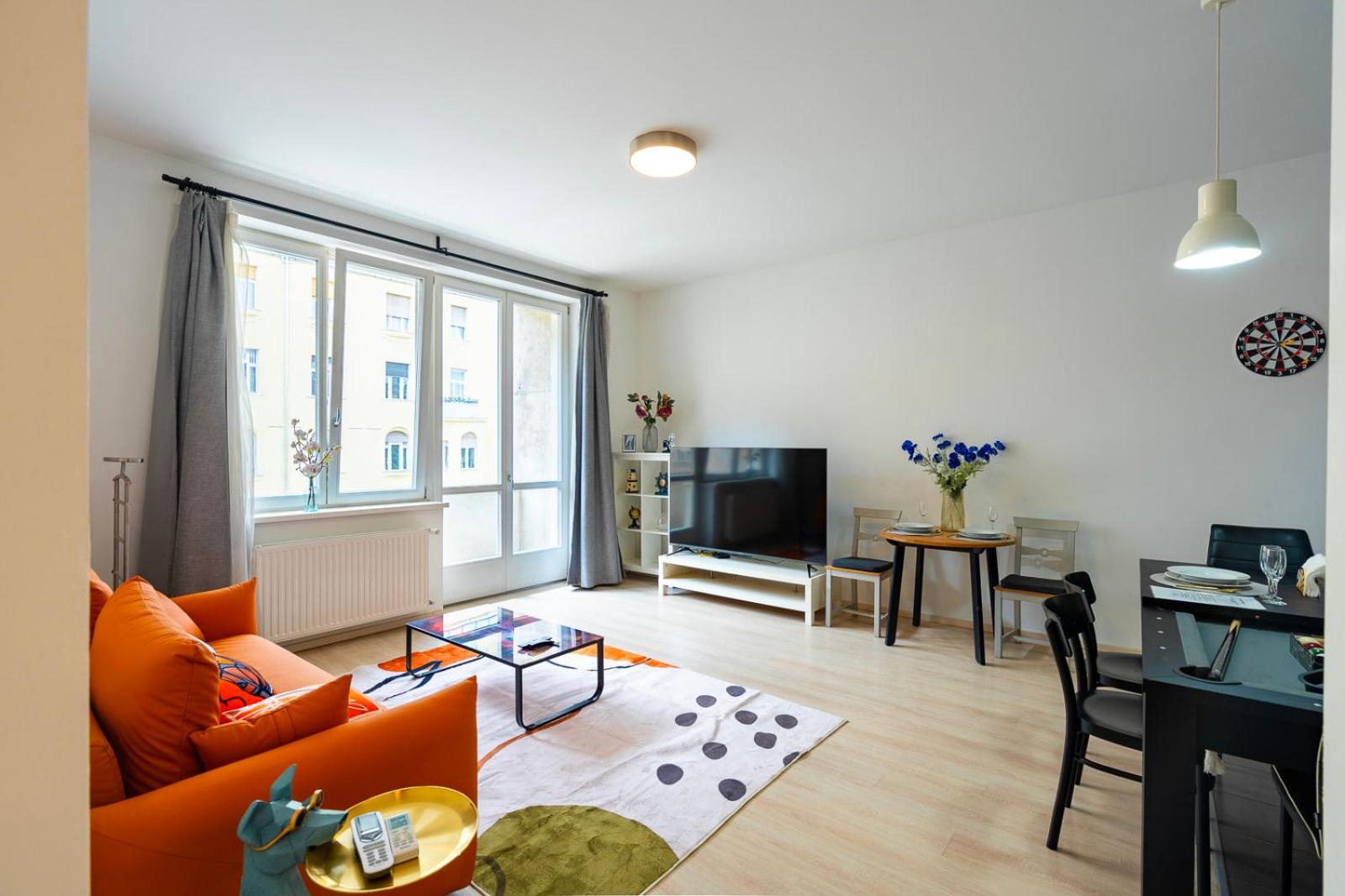 J Home - Designer Apartment near Buda Castle - Sleeps 6 - 12 with next door view 4