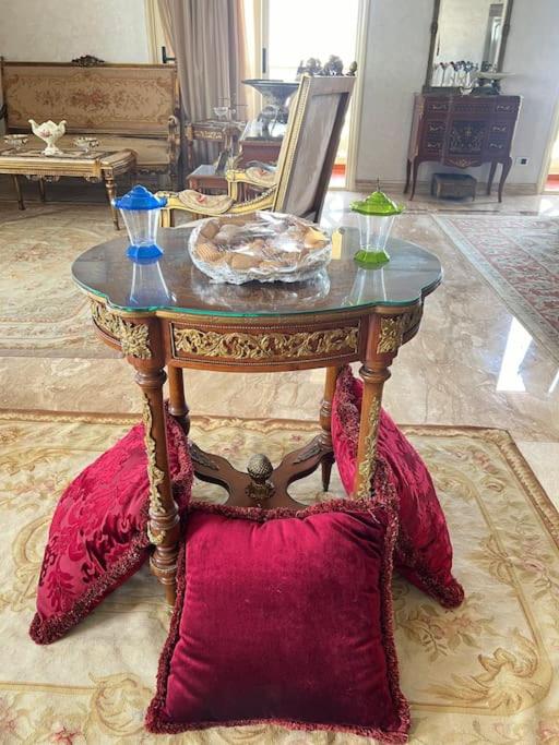 Beachfront Apartment in Alexandria