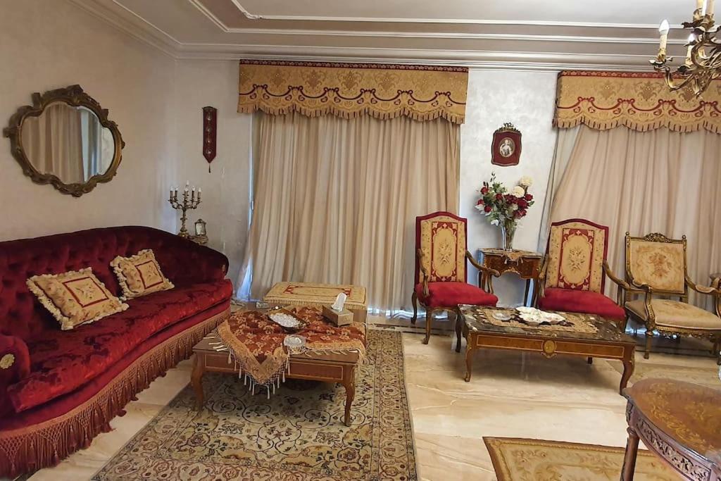 Beachfront Apartment in Alexandria