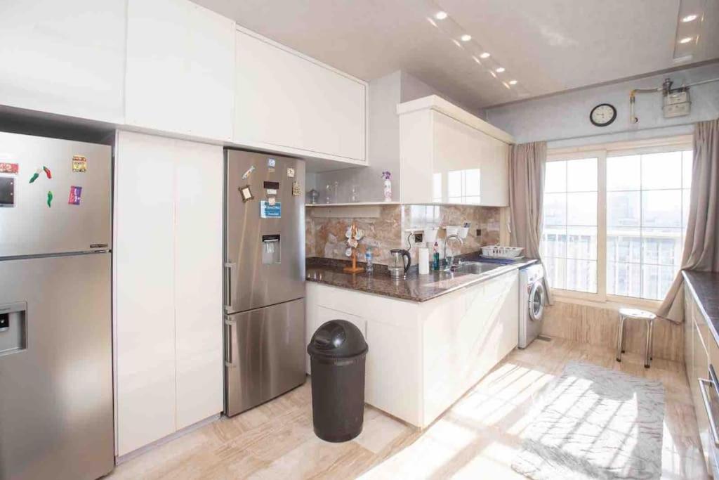 Beachfront Apartment in Alexandria