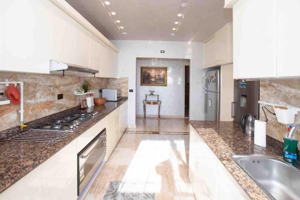 Beachfront Apartment in Alexandria