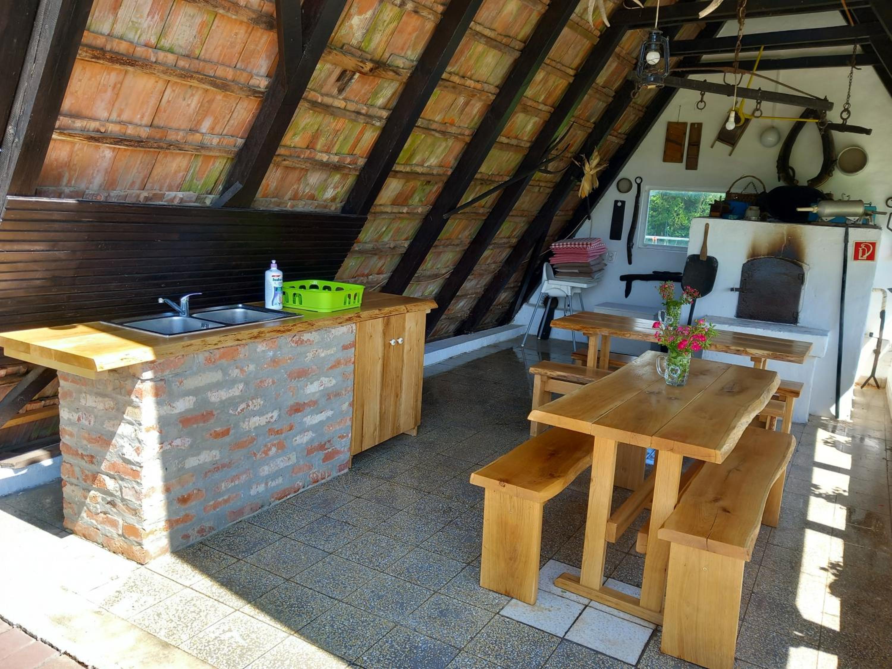 Photo 27