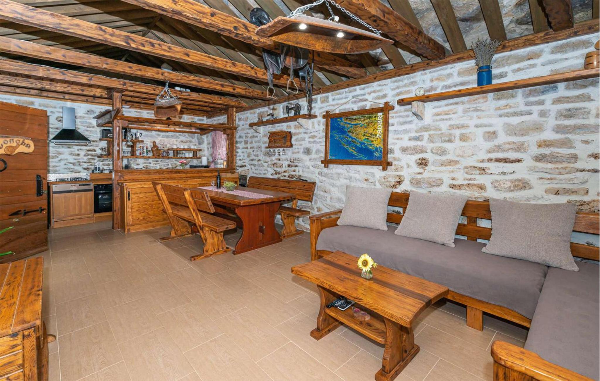 3 Bedroom Awesome Home In Medvida