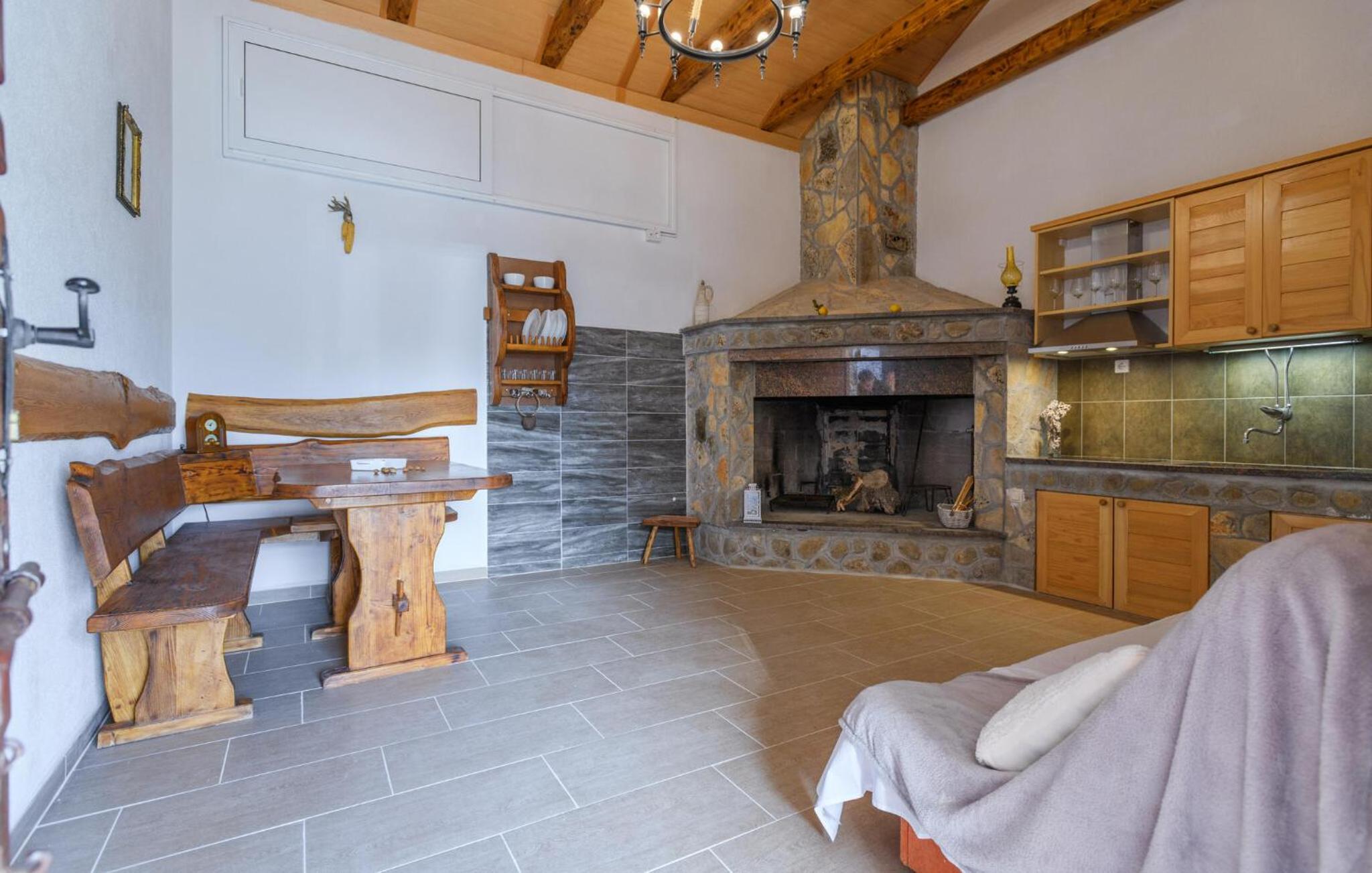 3 Bedroom Awesome Home In Medvida