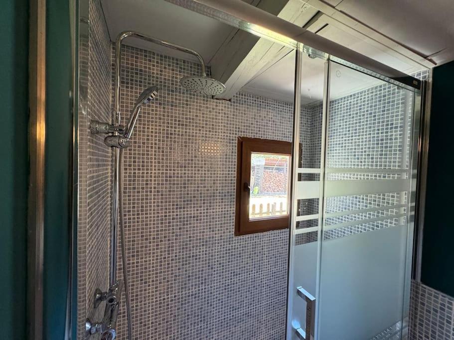 Casita Rural de Campo con Jardín Privado