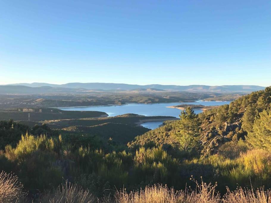 Casita Rural de Campo con Jardín Privado