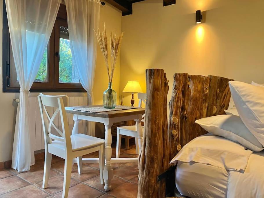 Casita Rural de Campo con Jardín Privado