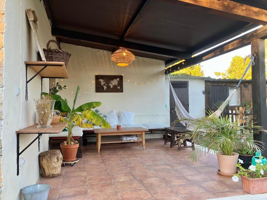 Casita Rural de Campo con Jardín Privado
