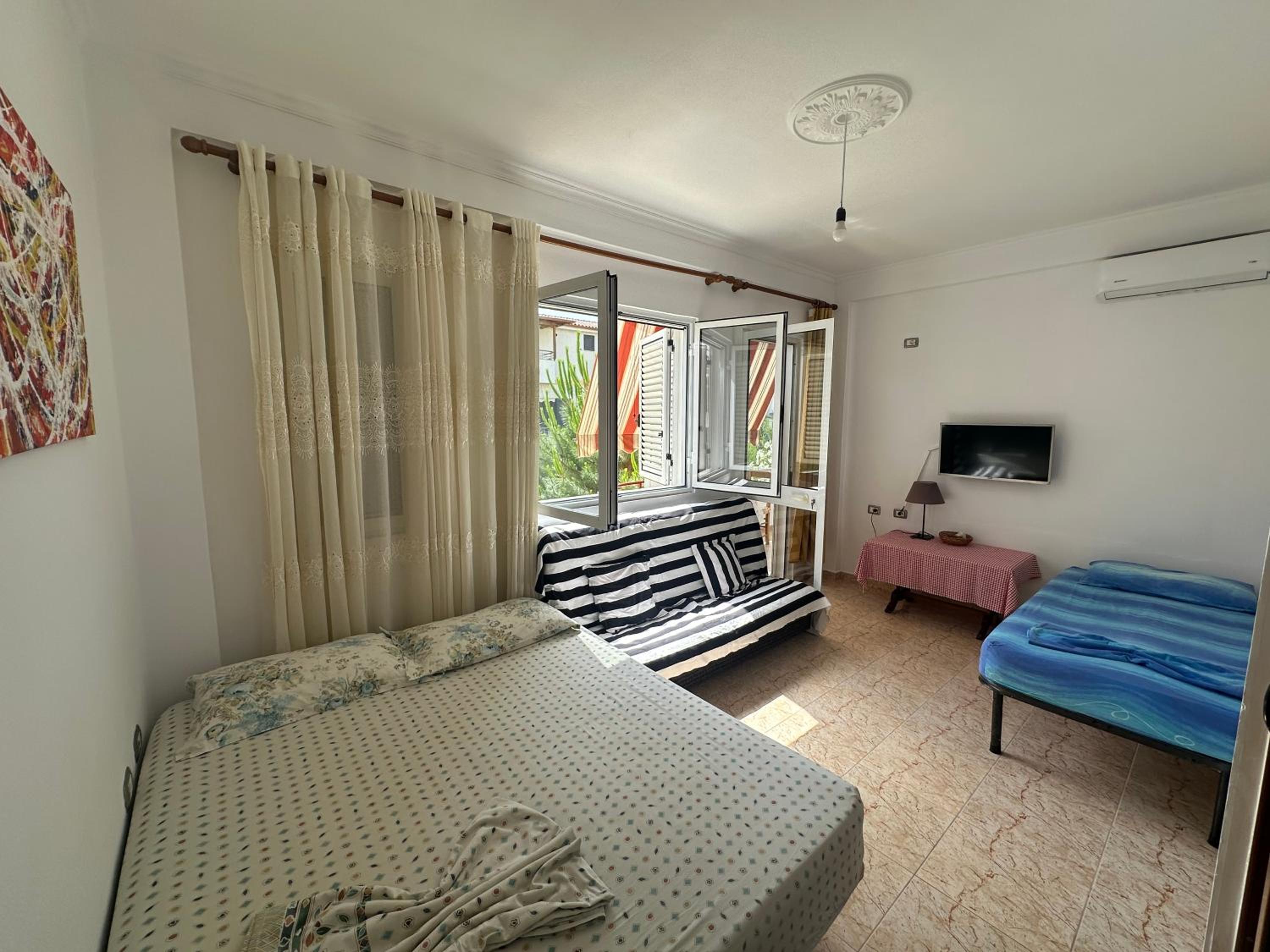 Eldi's Apartment
