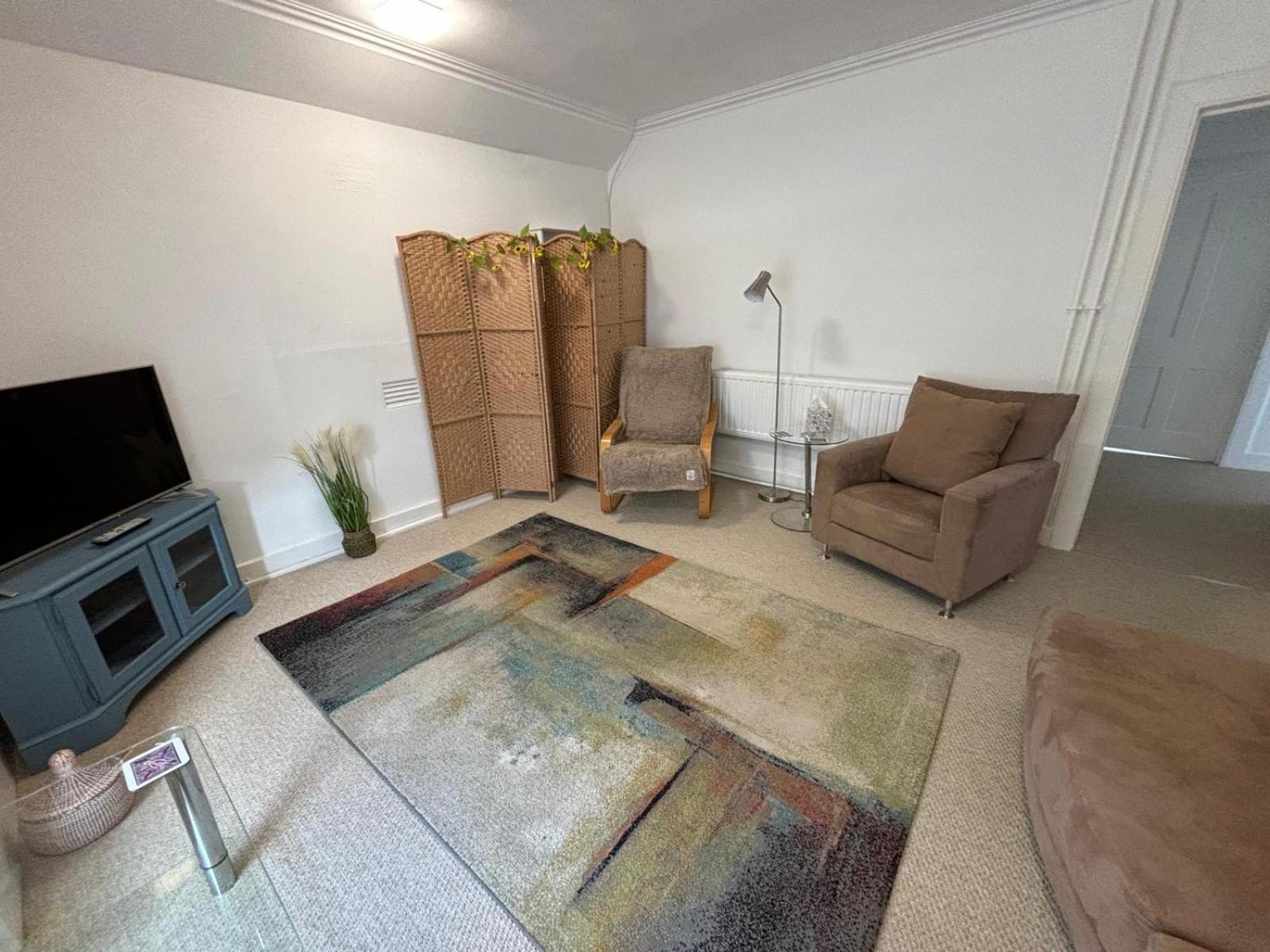 Esk House Apartment view 2