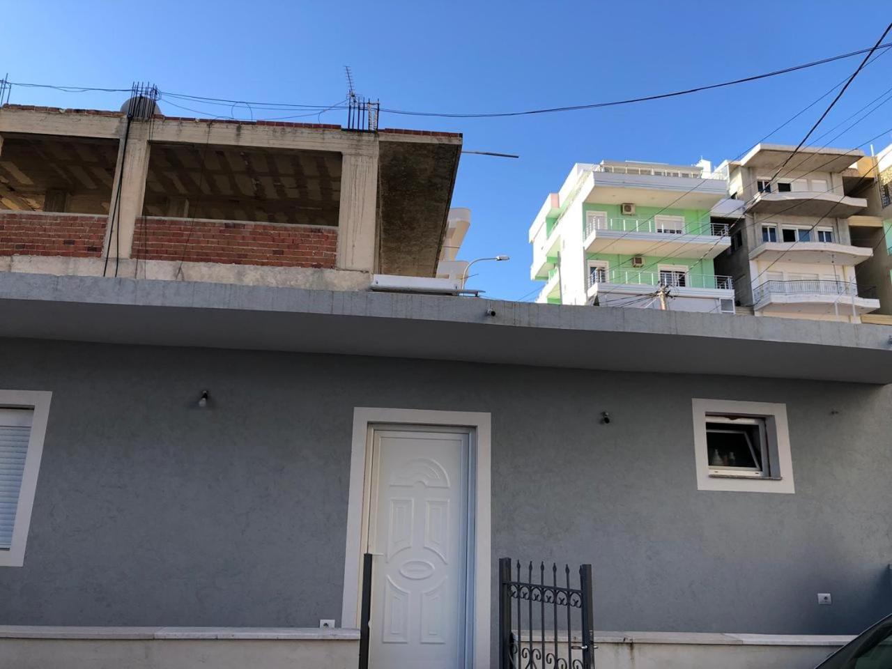 Tila House