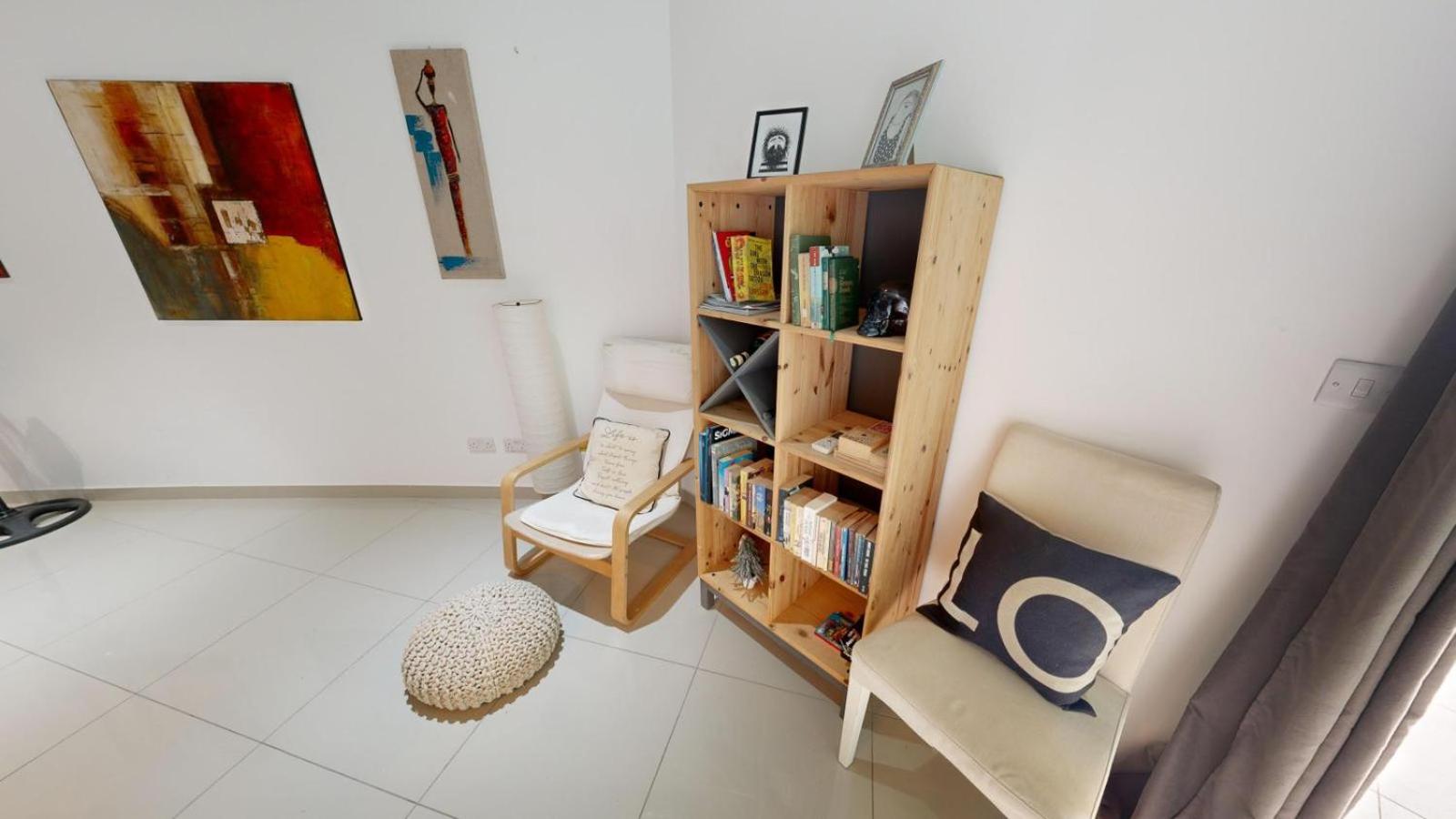 Urban Retreat Family Apartment with BBQ photo 4