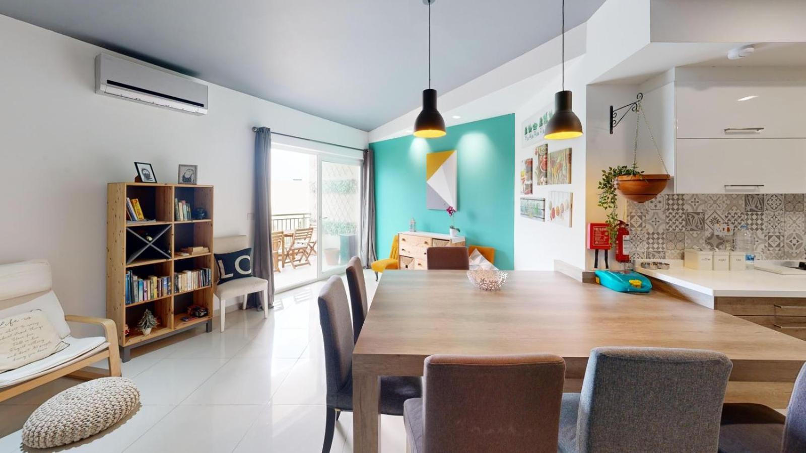 Urban Retreat Family Apartment with BBQ photo 5