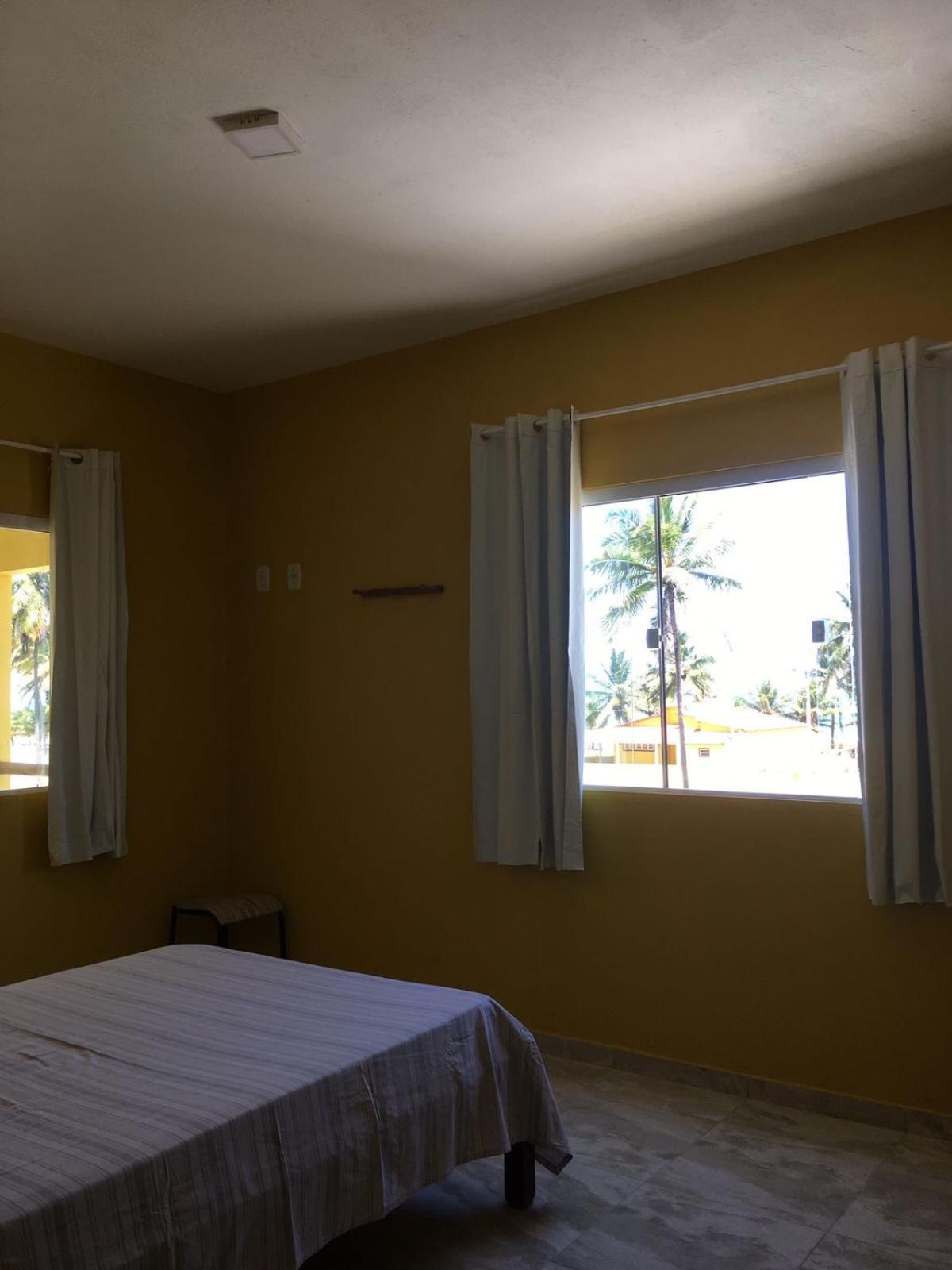 Casa Nova na Lagoa do Pau Com Vista Para o Mar
