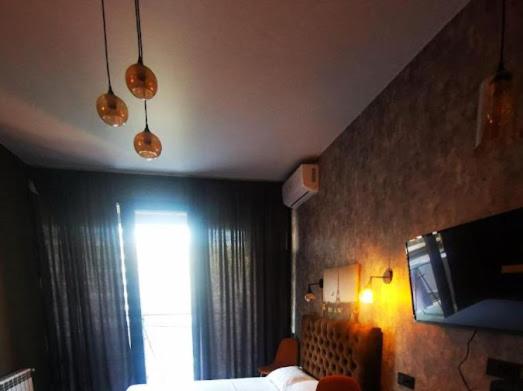 Avilion Apartments Anj 7 3 view 5
