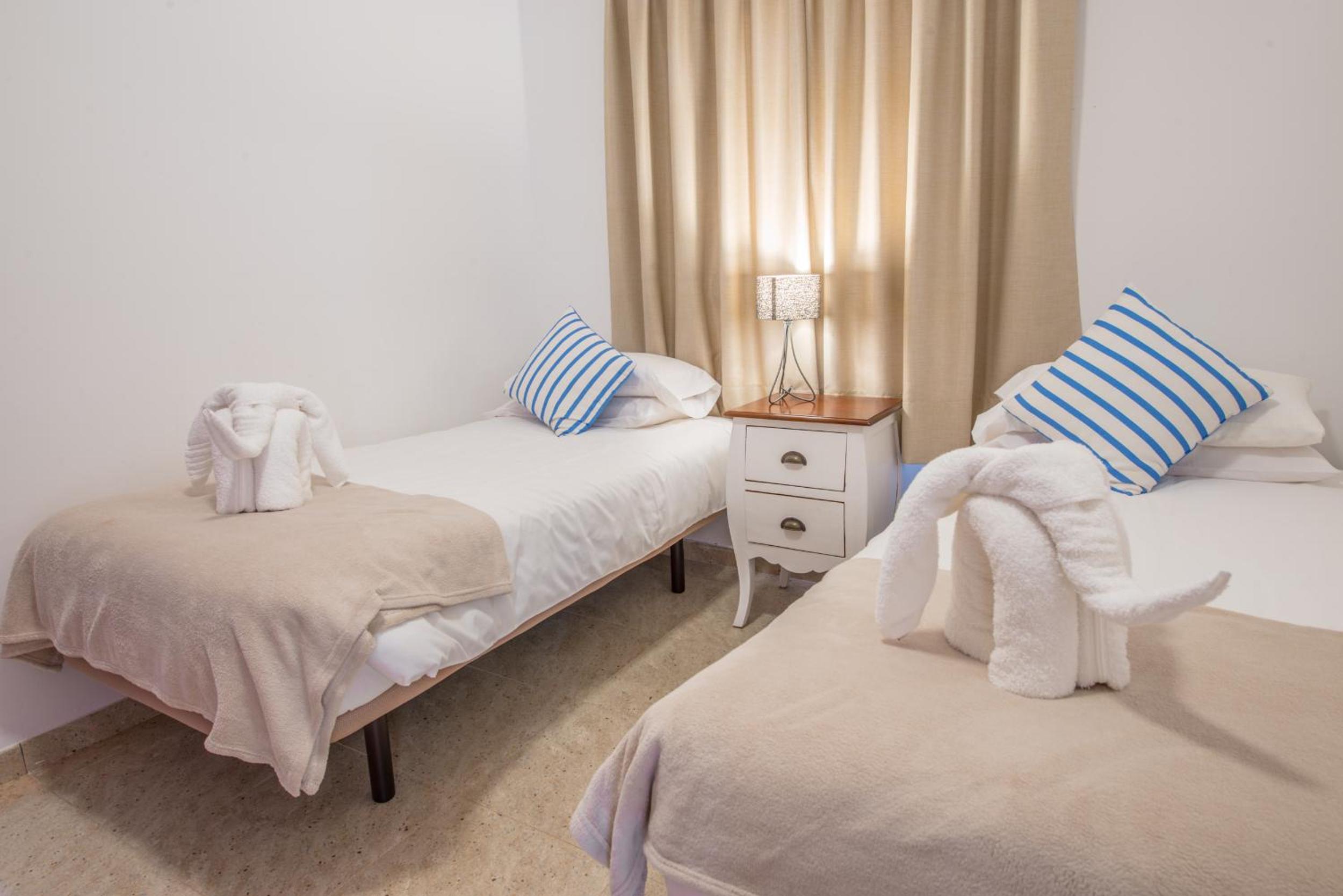 Villa Bonilla con piscina climatizada y jacuzzi