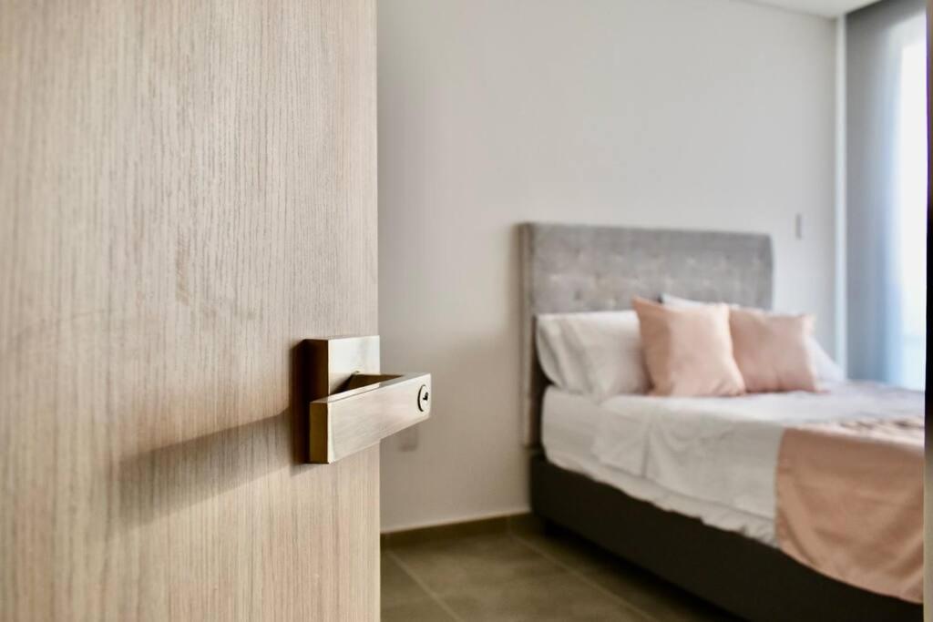 Apartamento Con Vista Al Mar Salguero Suites