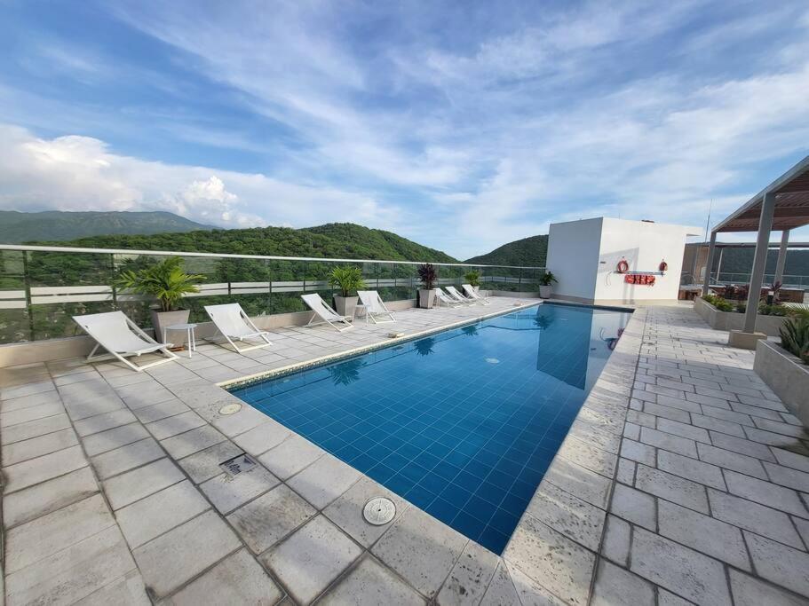 Apartamento Con Vista Al Mar Salguero Suites