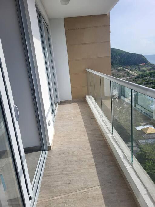 Apartamento Con Vista Al Mar Salguero Suites