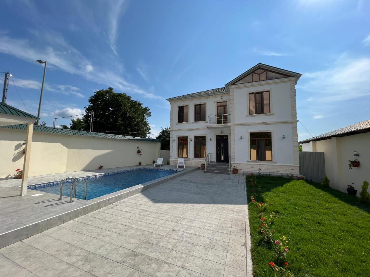 Qafqaz White Villa