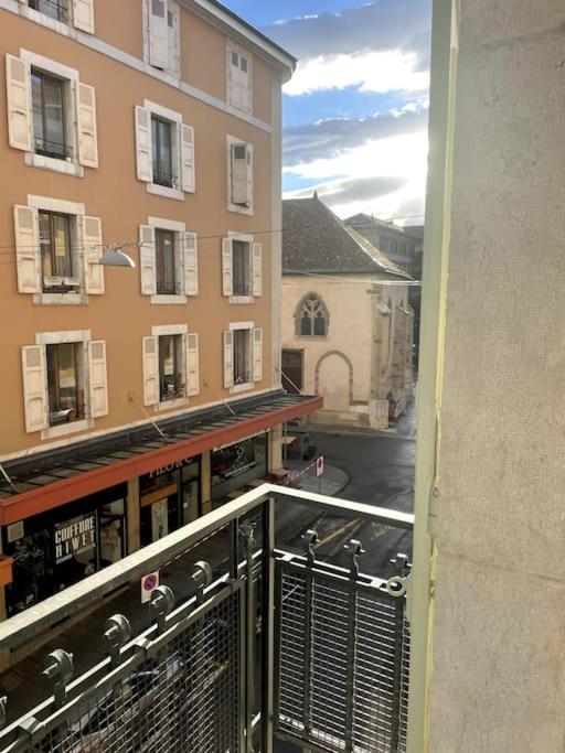 Celui qui est au centre