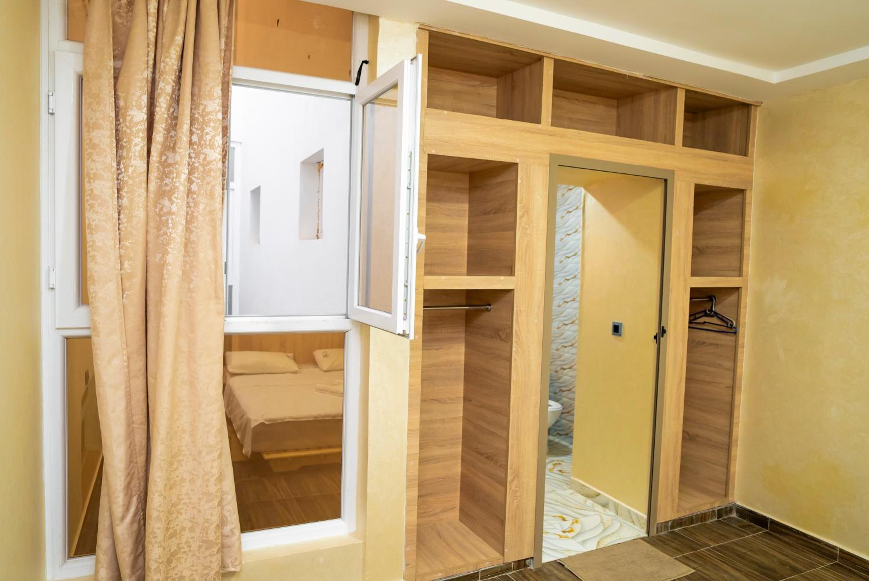 hotel room