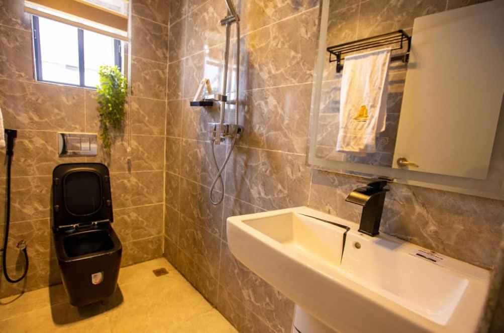 Yoke Luxury Apartment