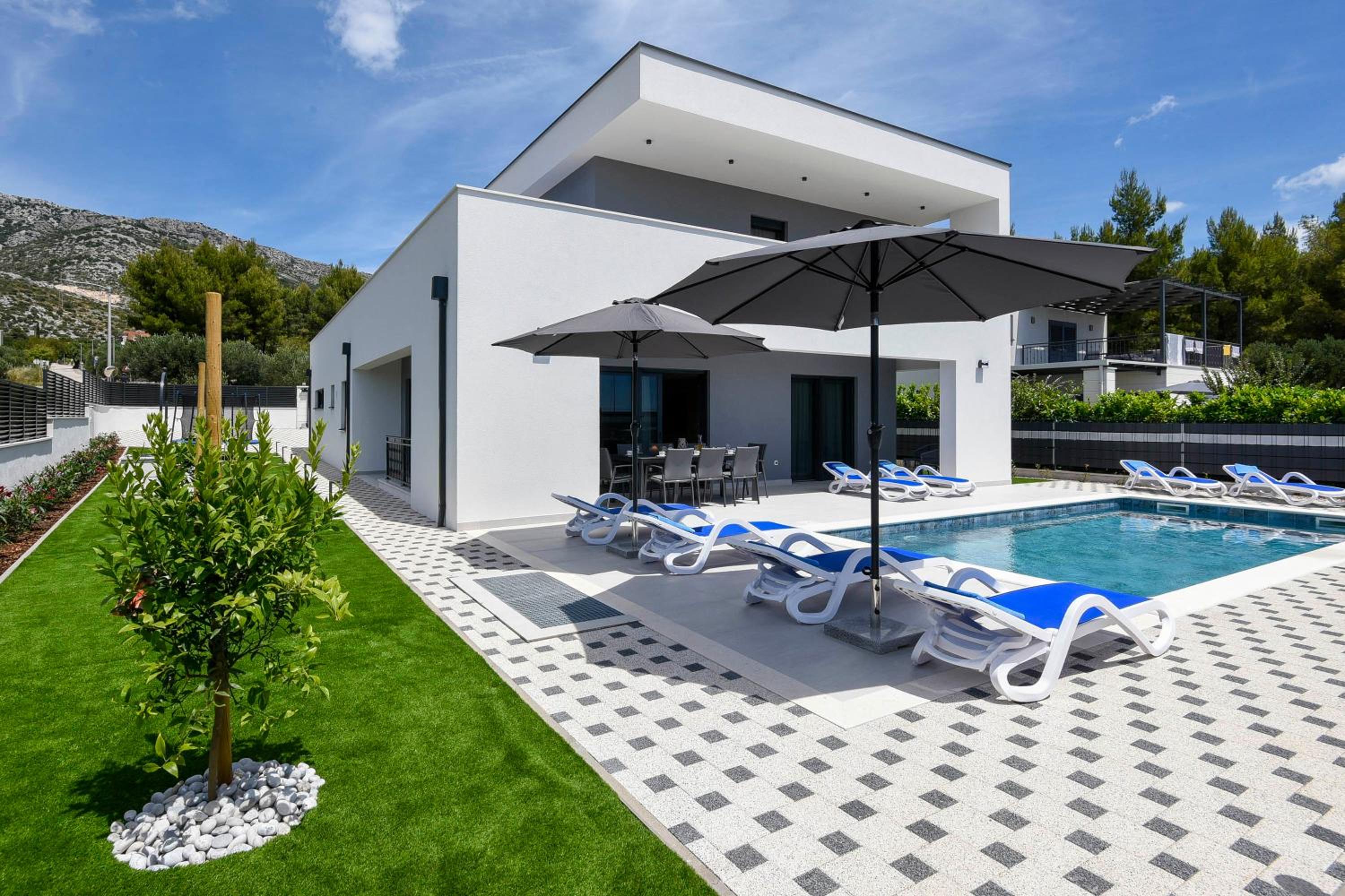 Vila MI view 3