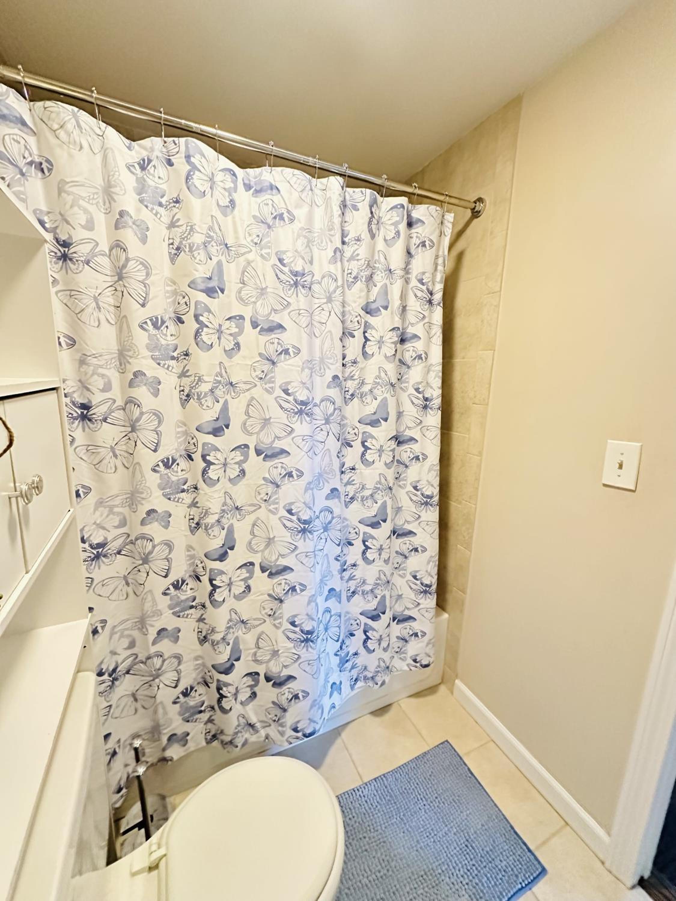 Norwalk Vacations - Cozy, pleasant 2BR apt in Beach community! - Property Image 7