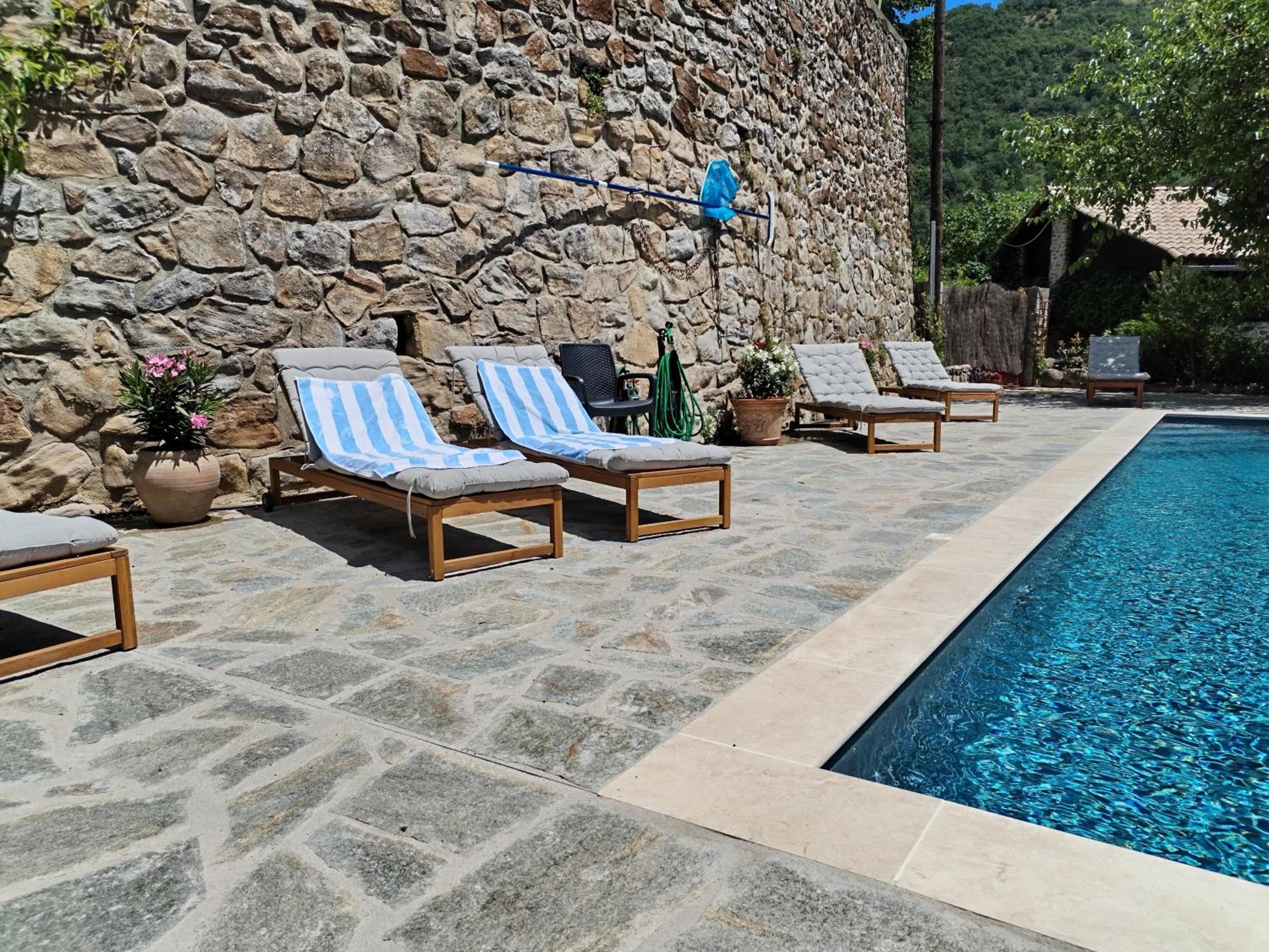 Mes Maisons - Two Gites with Private and Shared pools in Cévennes