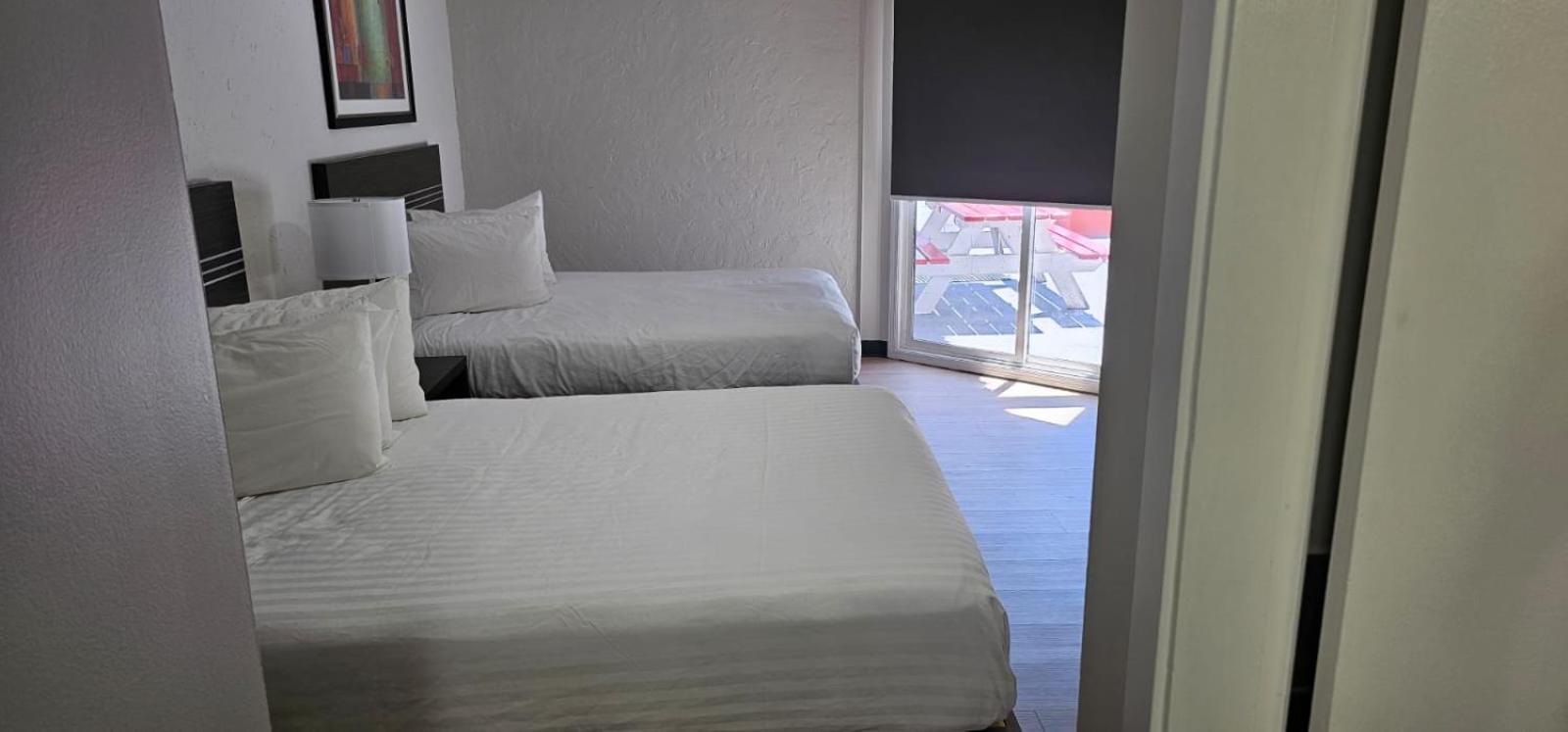 Riverside Motel
