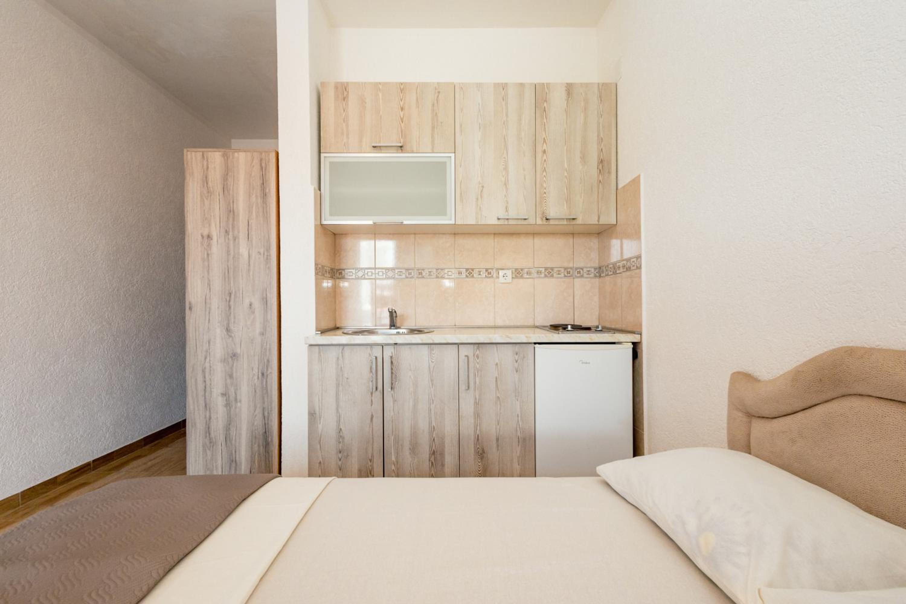 Kraja Apartments