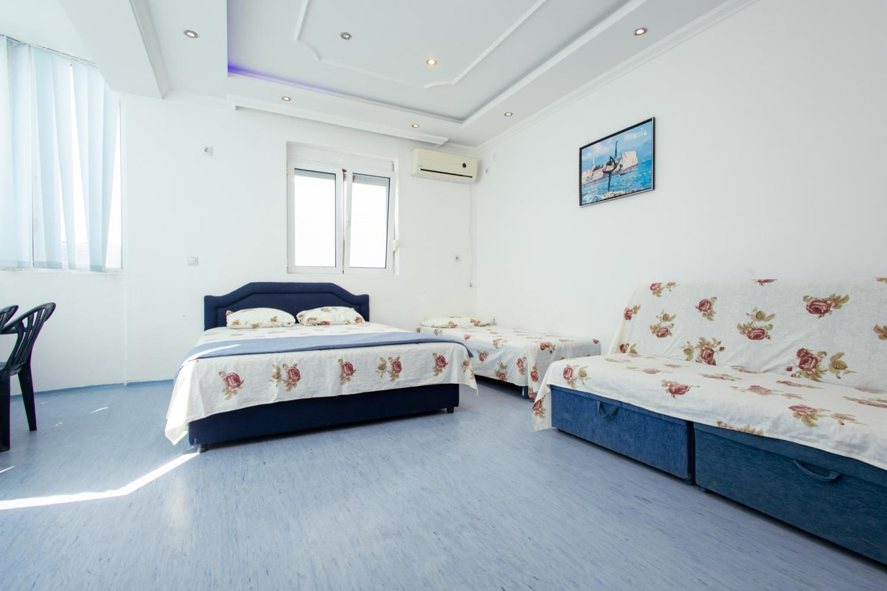 Kraja Apartments
