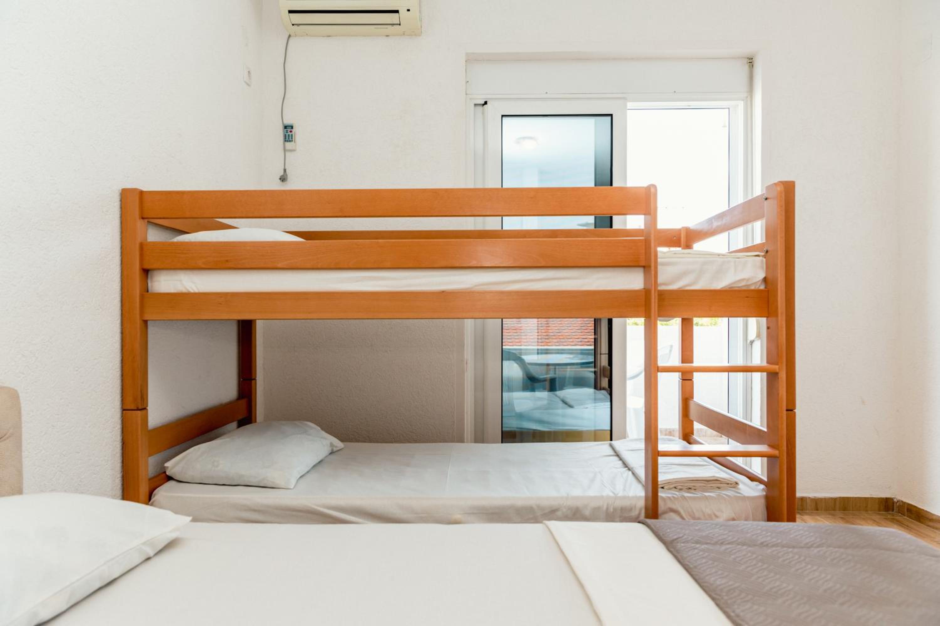 Kraja Apartments