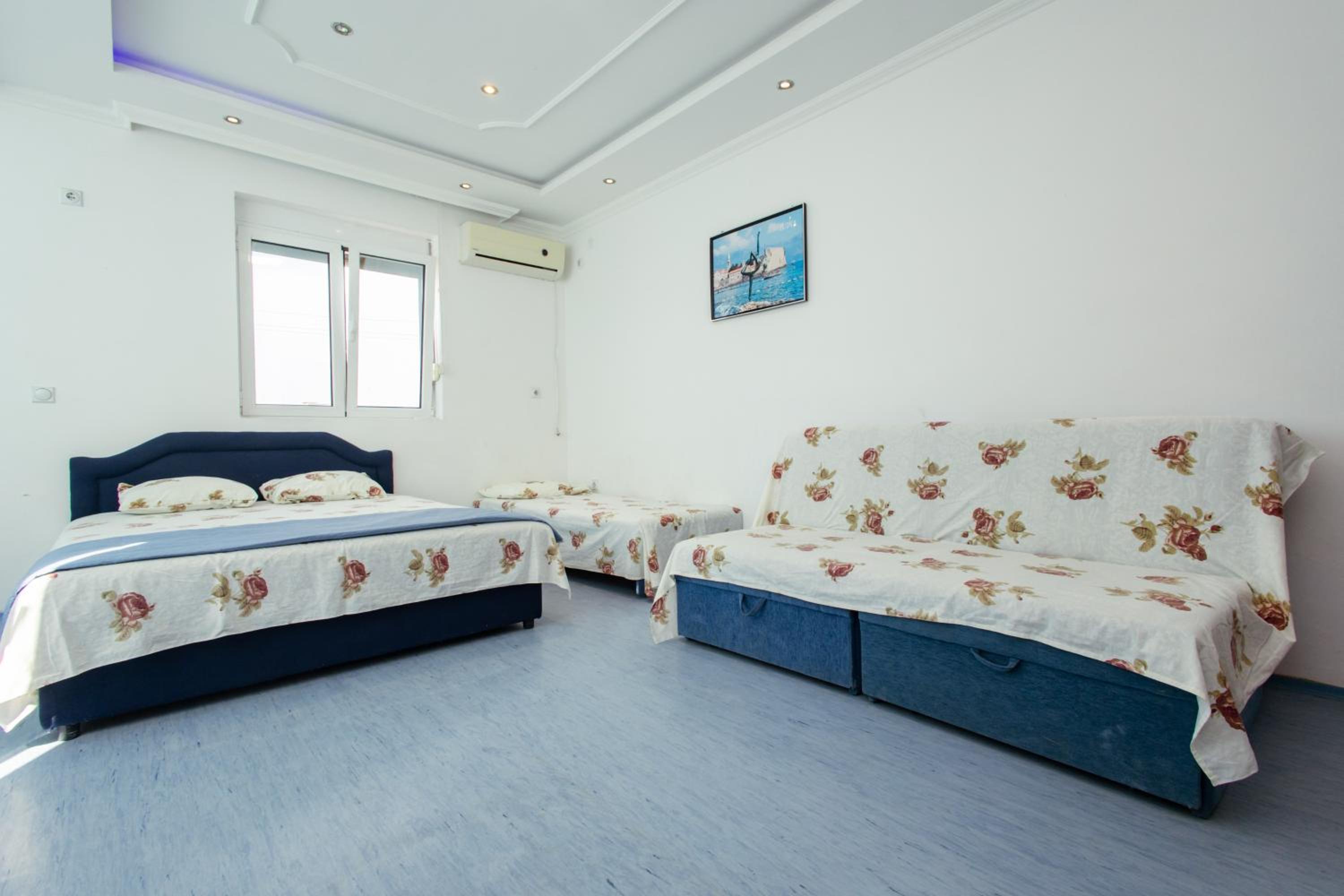 Kraja Apartments