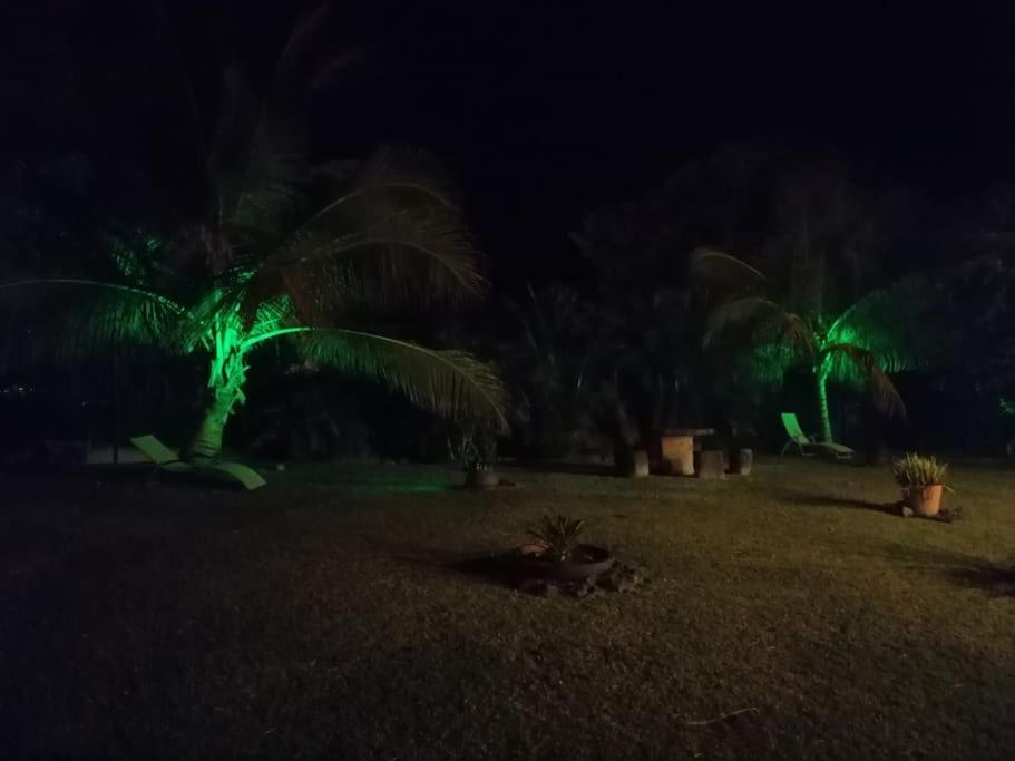 Villa Pakala au Diamant-jolie villa avec piscine et jardin
