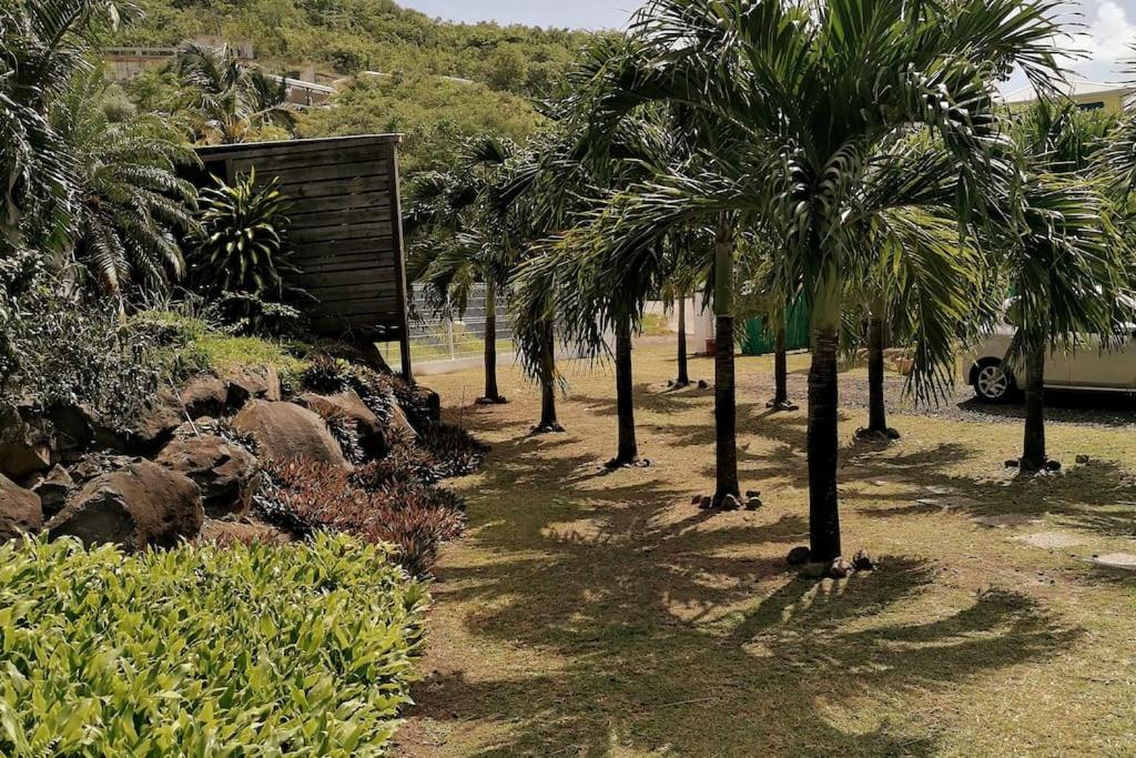 Villa Pakala au Diamant-jolie villa avec piscine et jardin
