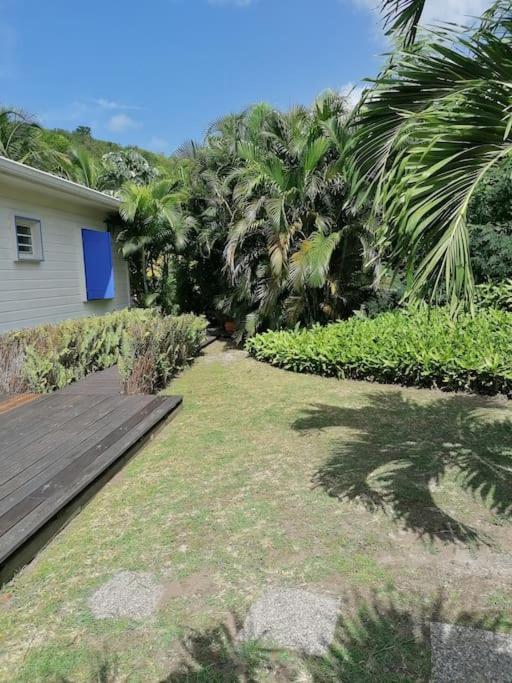 Villa Pakala au Diamant-jolie villa avec piscine et jardin