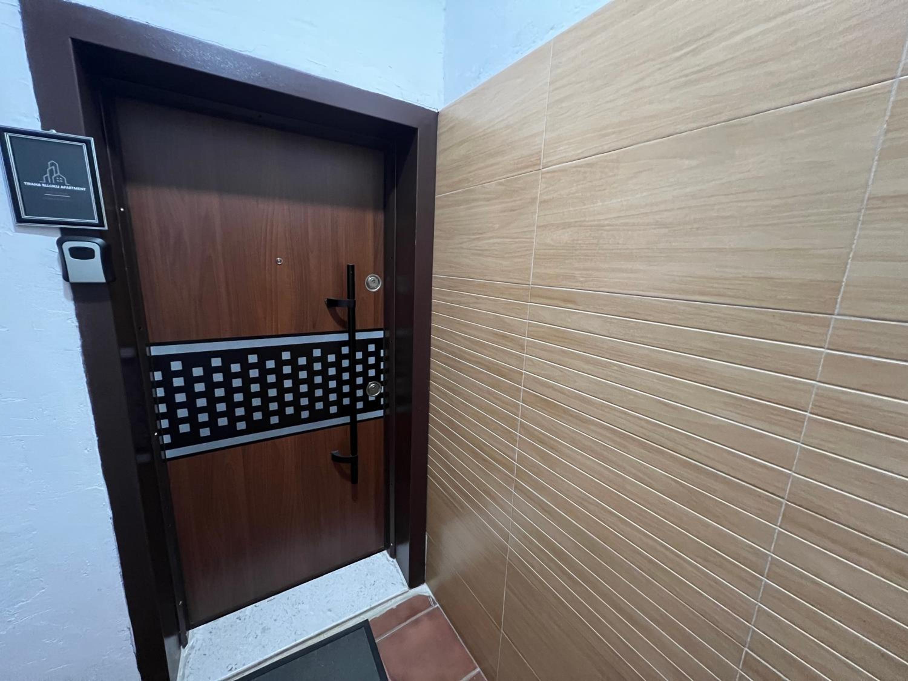 Tirana Blloku apartment