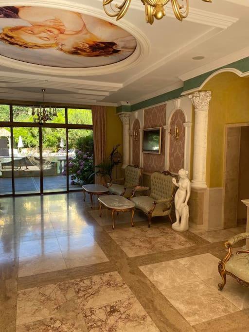 Apartment in a luxurious complex in Sunny Beach