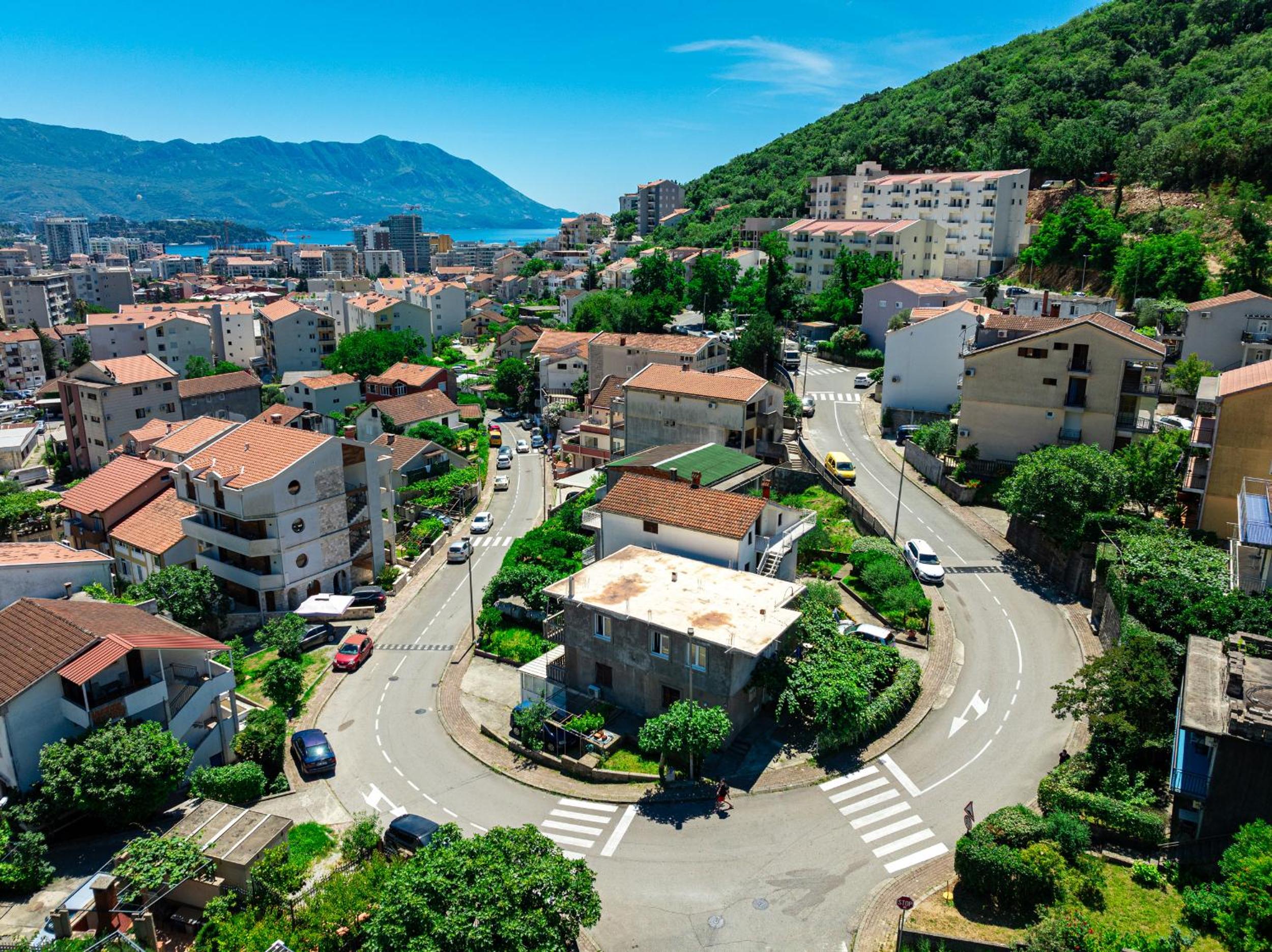 Buba Apartments